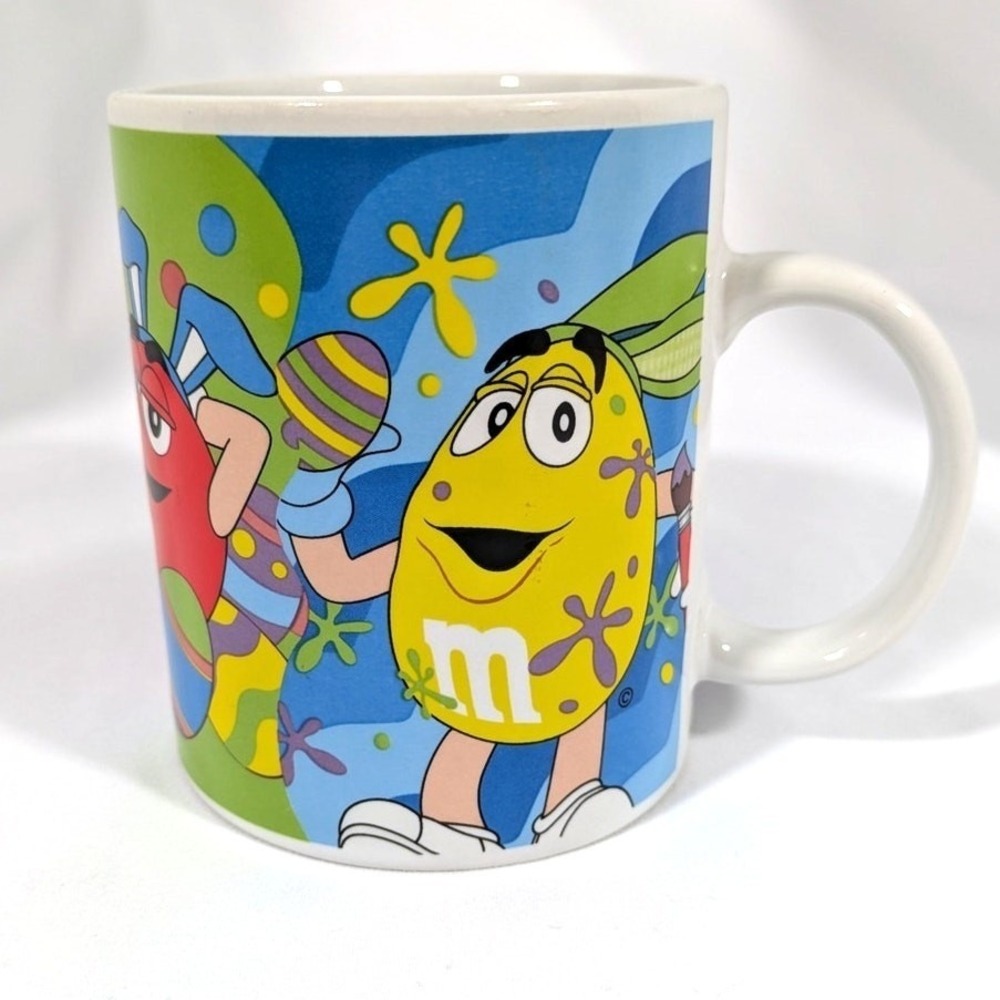 Mars M&M Candy Easter Coffee Mug by Galerie‎ Green Red Yellow Blue